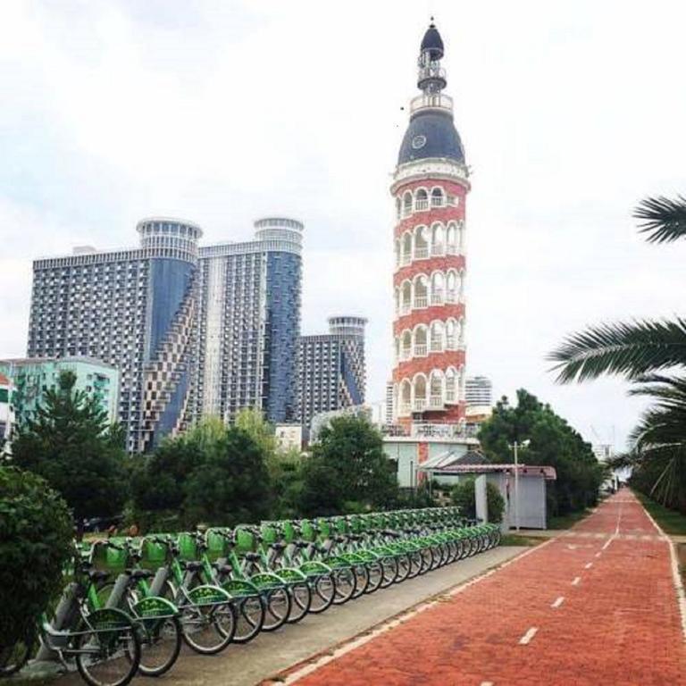 奥比塔客房公寓 巴统 外观 照片